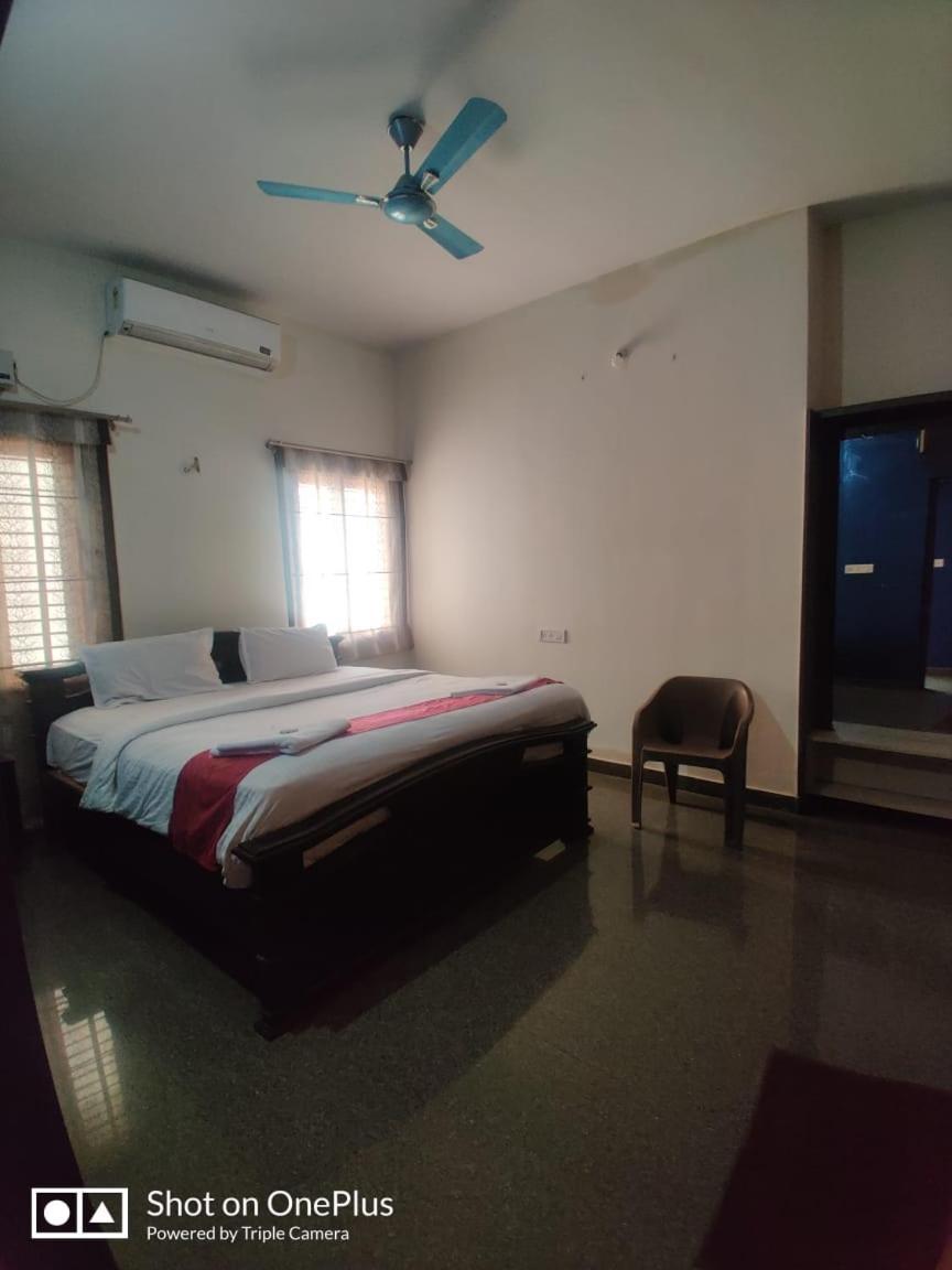 Nandan Home Stay Mysore Esterno foto